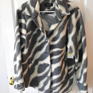 Karen Kane Gray and White Patterned Blazer